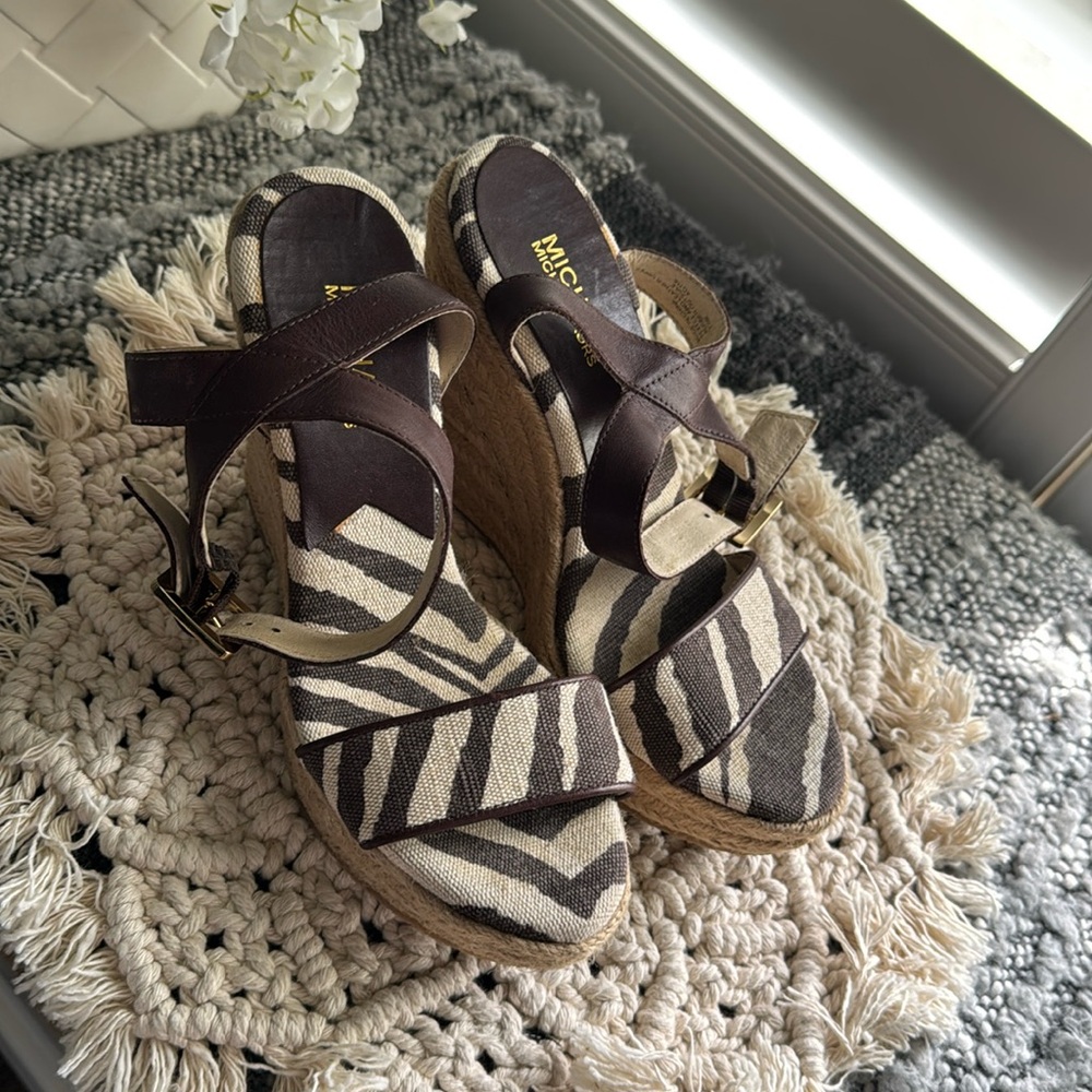 MK Michael Kors zebra Wedge sandals 7.5